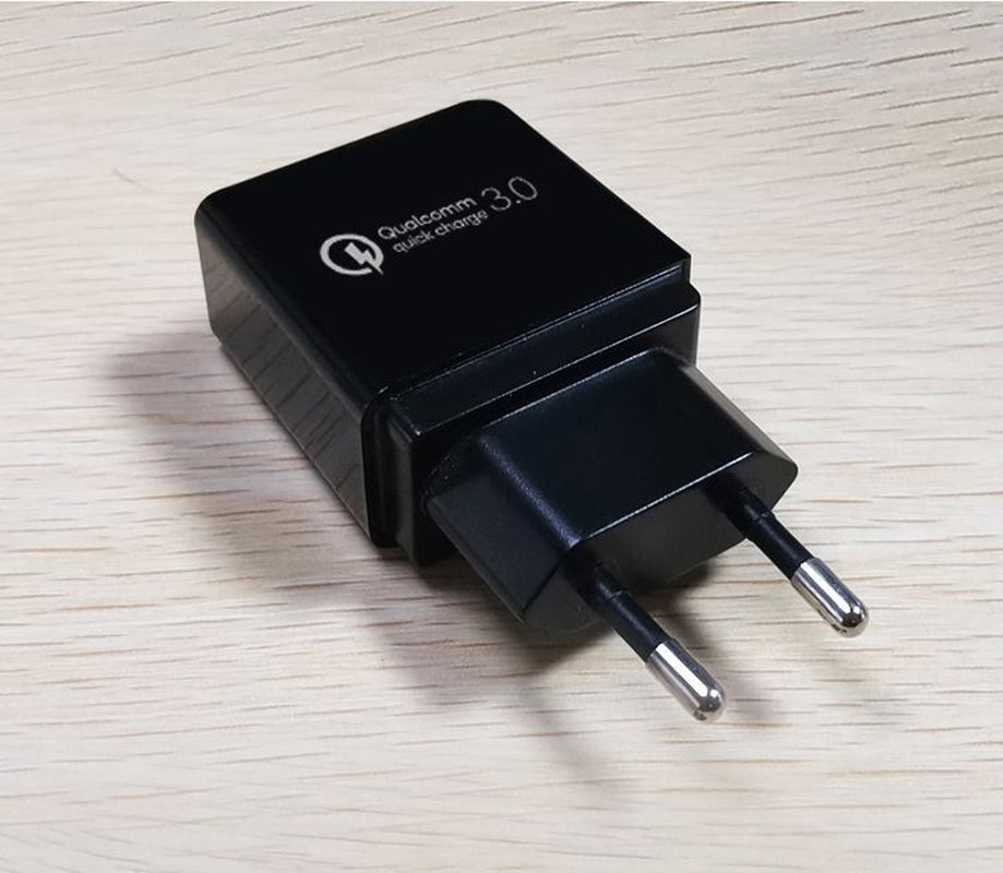 Compatible Mobile Phone Watch Earphone Wireless Charger 3 in 1 Wireless Charger Stand